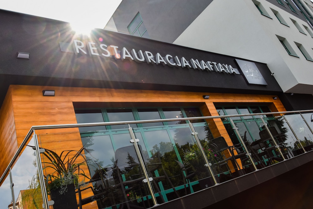 hotel nafta krosno