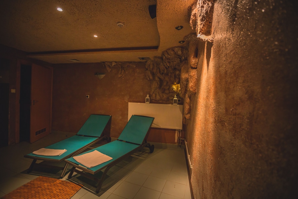 hotel nafta krosno