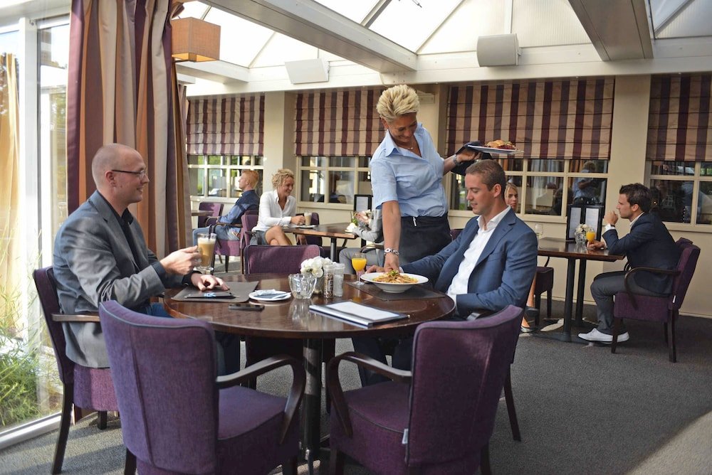 Hotel De Zoete Inval Haarlemmerliede,Dutch Coast>>Amsterdam,4 star