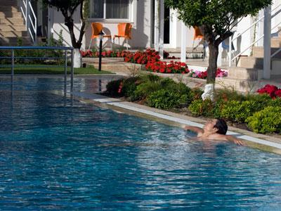 boutique class otel gumusluk