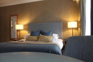 downings bay hotel