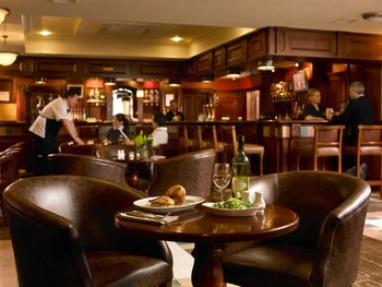 downings bay hotel