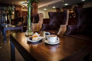 downings bay hotel