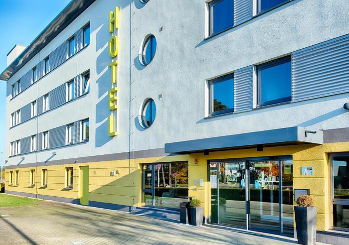 bandb hotel baden airpark