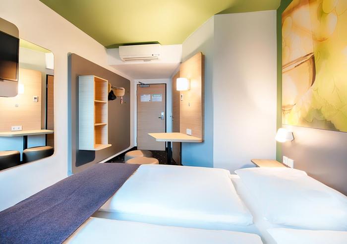 bandb hotel baden airpark