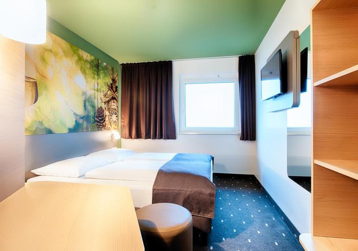 bandb hotel baden airpark