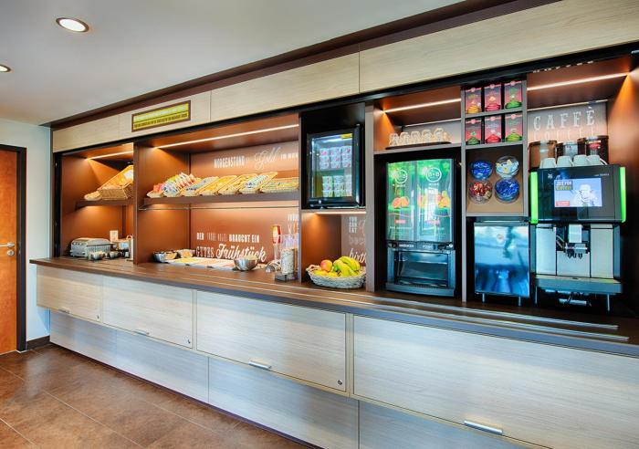 bandb hotel baden airpark