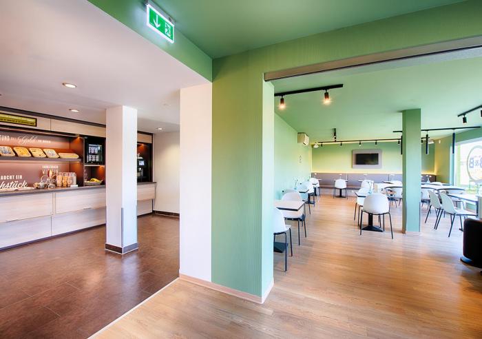 bandb hotel baden airpark