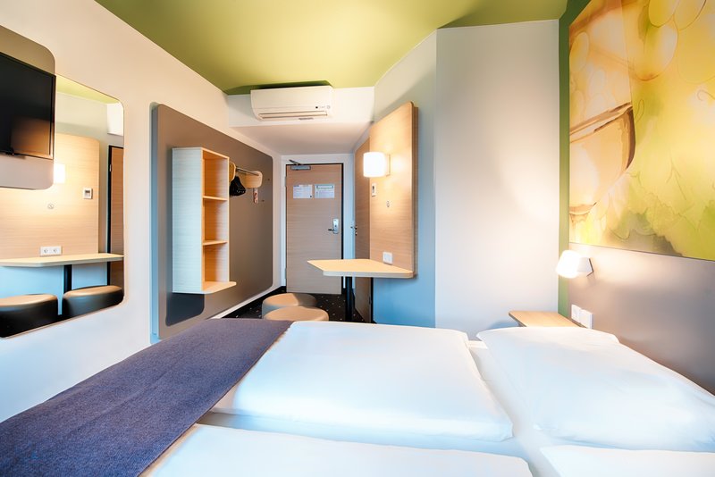 bandb hotel baden airpark