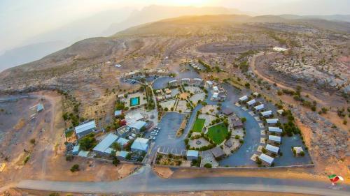 Jebel Shams Resort,Bahla>>Al Hamra,3 star