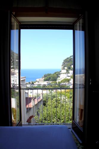 villa helios capri