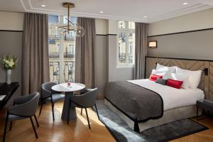 Fraser Suites Le Claridge Champs-Elysées,Île-De-France>>Paris,5 star