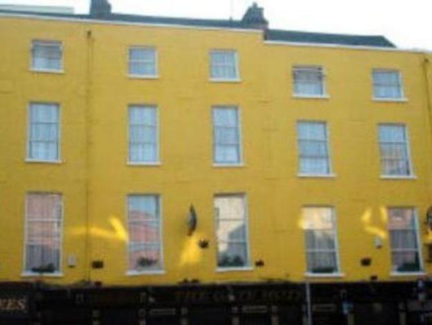 the gate hotel