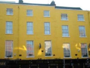 the gate hotel