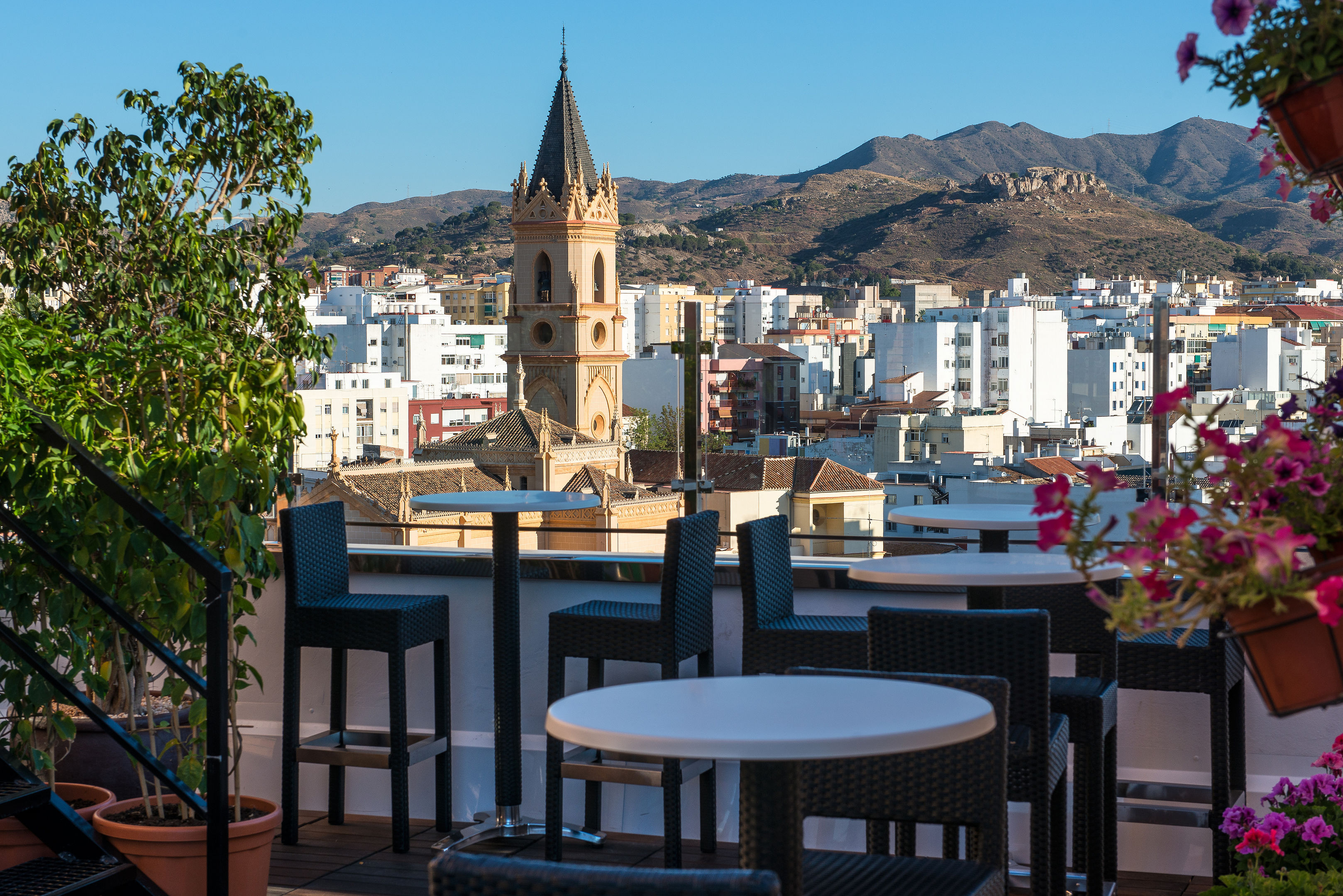 salles hotel malaga centro