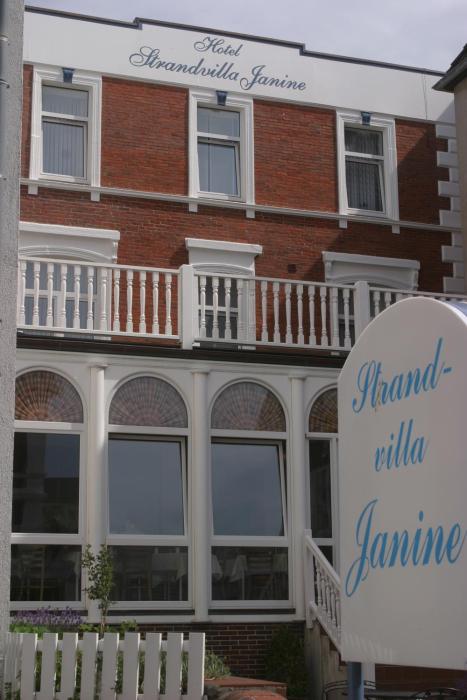 hotel strandvilla janine