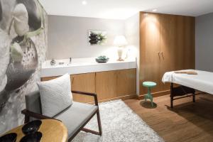 Hotel Alvalade,Viana>>Luanda,4 star