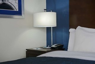 Homewood Suites By Hilton Manchester/Airport,Londonderry>>Bedford,3 star