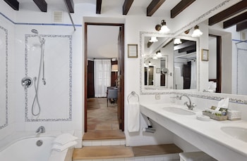 hotel san lorenzo adults only