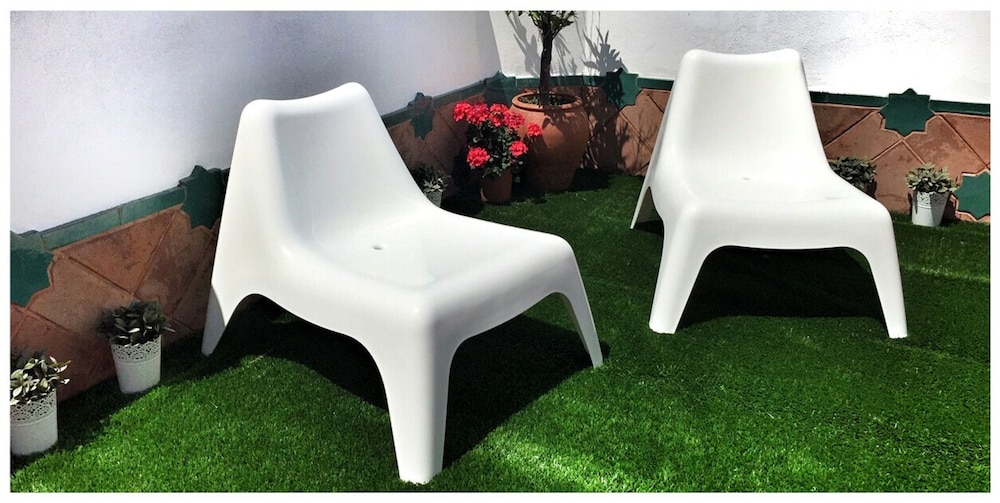 basic hotel puerta de sevilla