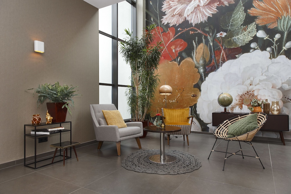 Van Der Valk Hotel Sassenheim - Leiden,Amsterdam City Centre>>Amsterdam,5 star