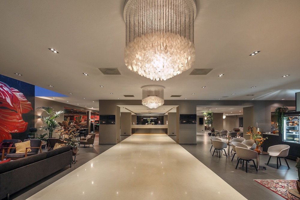 Van Der Valk Hotel Sassenheim - Leiden,Amsterdam City Centre>>Amsterdam,5 star