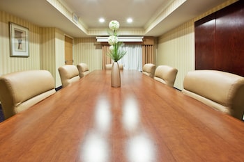 comfort inn and suites