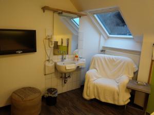 Pension Haus Diefenbach,Cologne>>Aachen,3 star