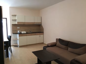 palace de luxe apartments