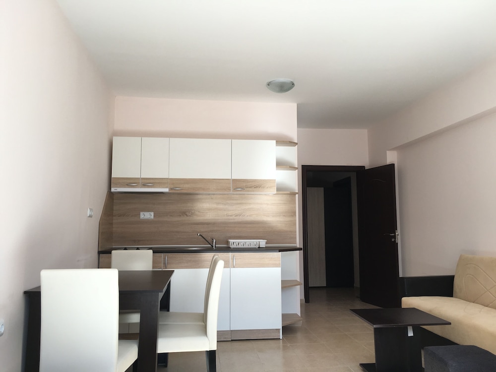 palace de luxe apartments