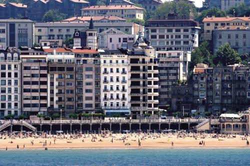 hotel niza