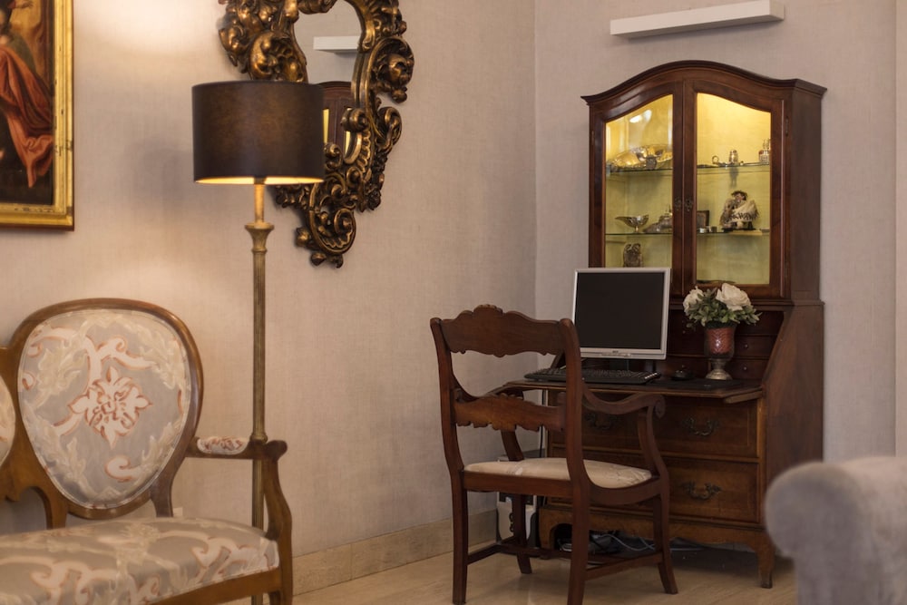 hotel niza