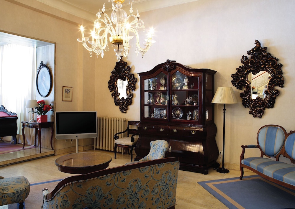 hotel niza