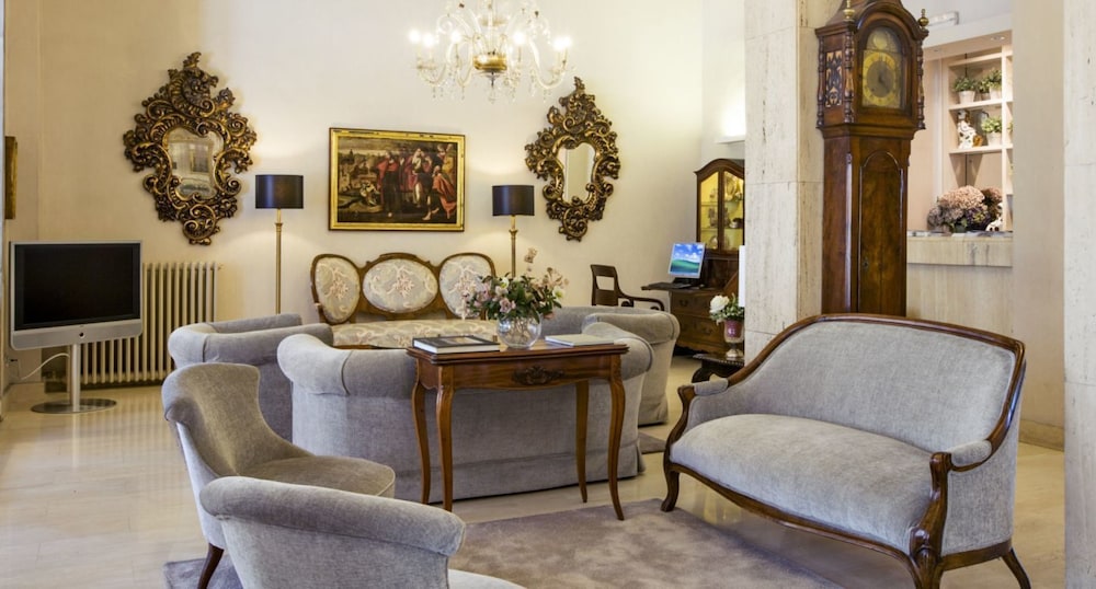 hotel niza