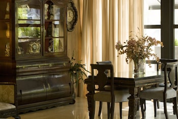 hotel niza