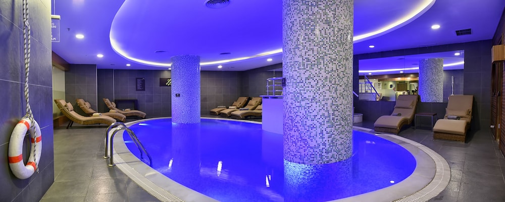 miapera hotel and spa special class