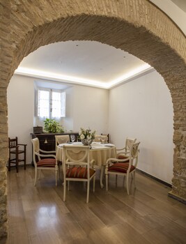 Tugasa Hotel Casa Palacio Medina Sidonia,Chiclana De La Frontera>>Cadiz,3 star