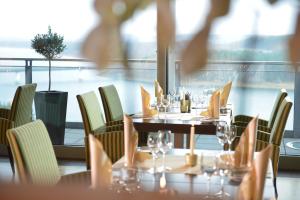 Bio-Seehotel Zeulenroda,Near Badewelt Waikiki Water Park,5 star