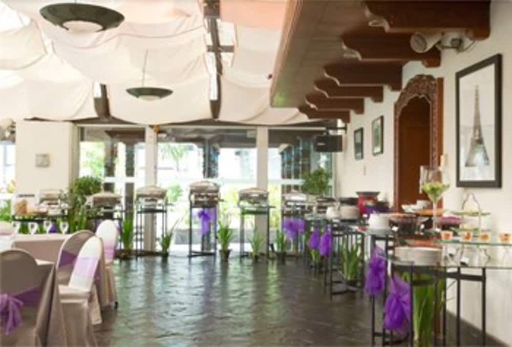 lumire hotel and convention center