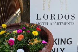 Lordos Hotel Apartments,Egkomi>>Cyprus,3.5 star