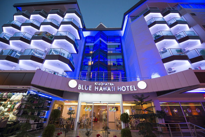 kleopatra blue hawaii hotel