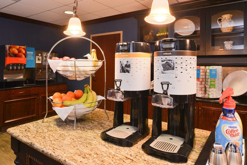 hampton inn and suites salisbury fruitland