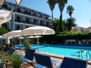 hotel la playa