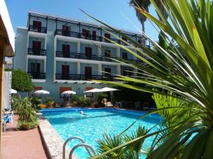 hotel la playa
