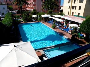 hotel la playa