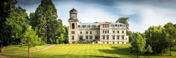 schloss mit park kaarz