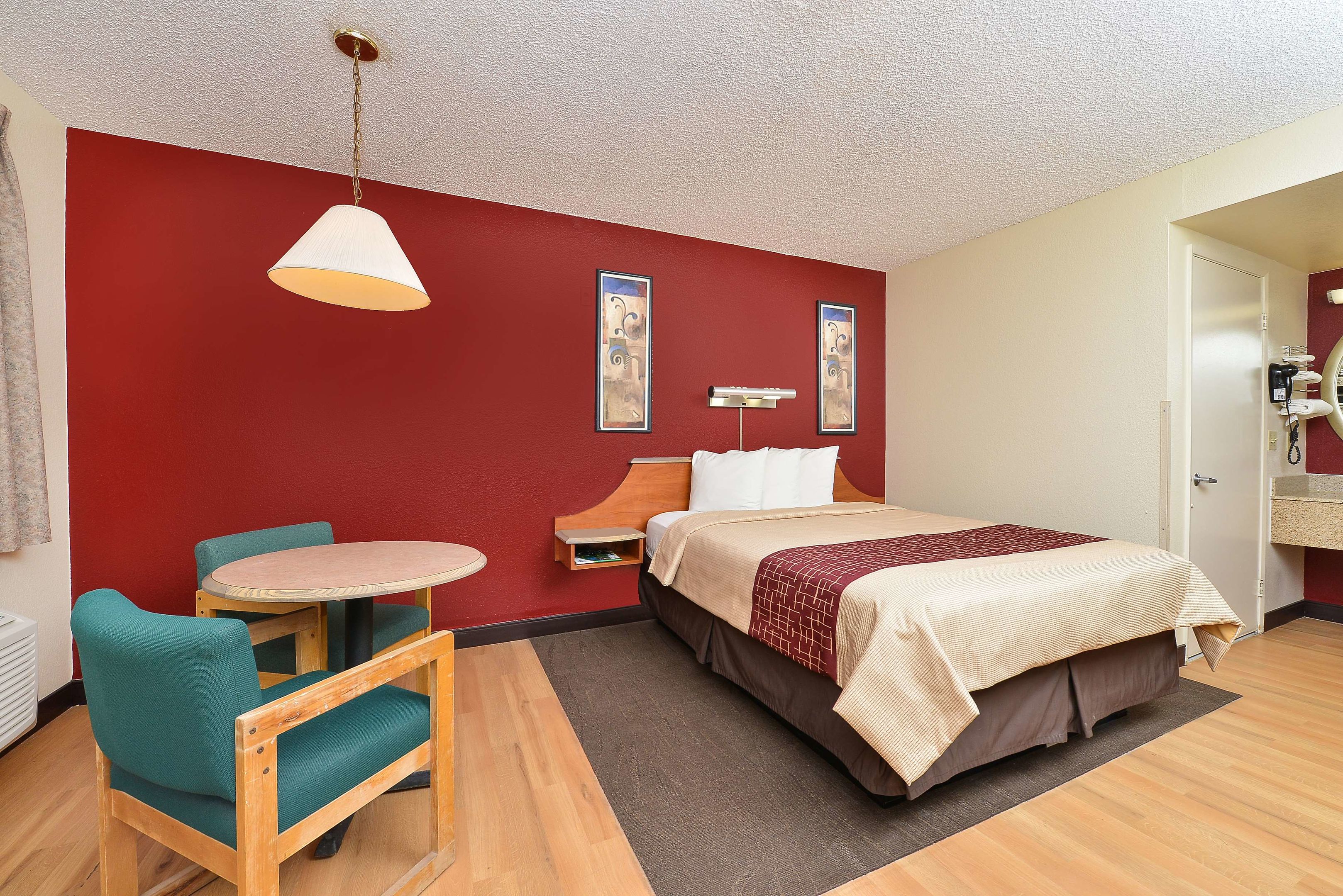 red roof inn gallup