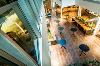 Scandic Continental,Norrmalm>>Kista,4 star