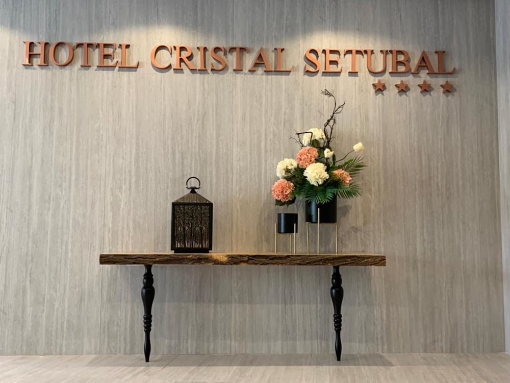 hotel cristal setubal