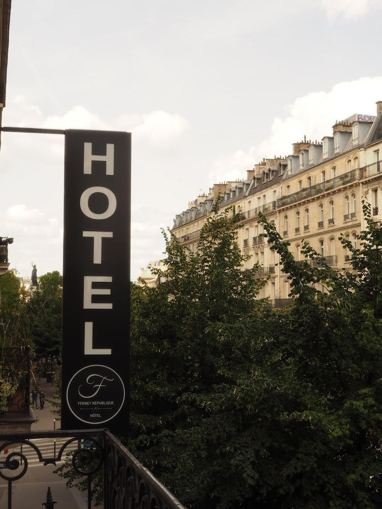 hotel ferney republique